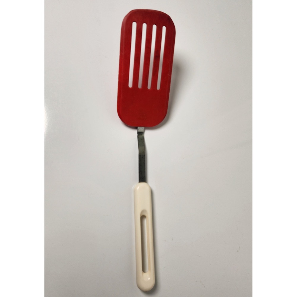 Vintage‎ Bonny USA Slotted Spatula Red Nylon White Handle Retro Kitchen Tool USA